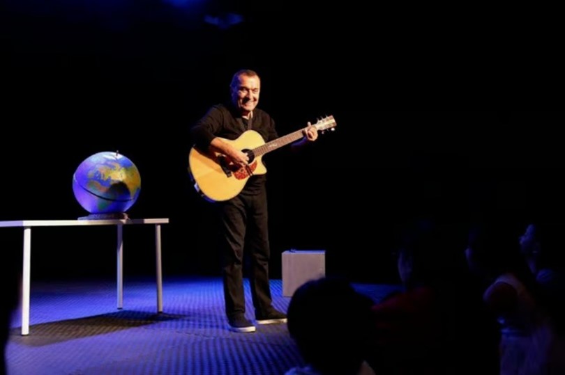 Pale sam na svijetu - četrdeset godina